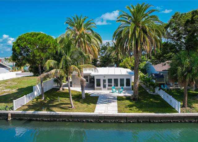 Property at 341 Bahia Vista Dr, Indian Rocks Beach, FL 33785, 2 beds, 1 bath