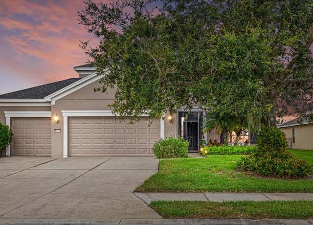 Property at 9927 58th St E, Parrish, FL 34219, 4 beds, 2.5 baths