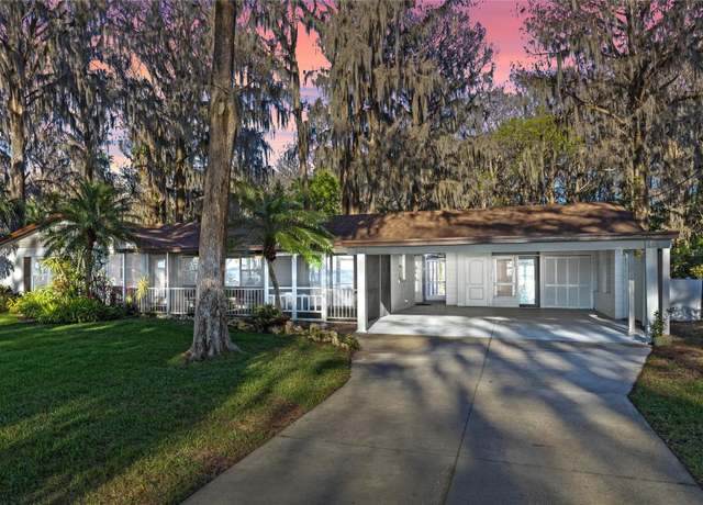 Property at 11243 Dead River Rd, Tavares, FL 32778, 4 beds, 3 baths