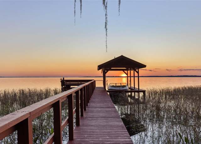 Property at 11243 Dead River Rd, Tavares, FL 32778, 4 beds, 3 baths