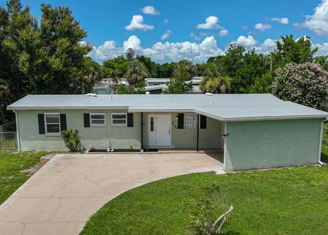 Property at 2143 Starlite Ln, Port Charlotte, FL 33952, 3 beds, 2 baths