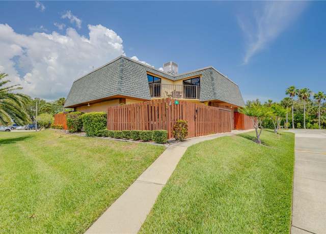 Property at 90 Cedar Dunes Dr, New Smyrna Beach, FL 32169, 2 beds, 2.5 baths