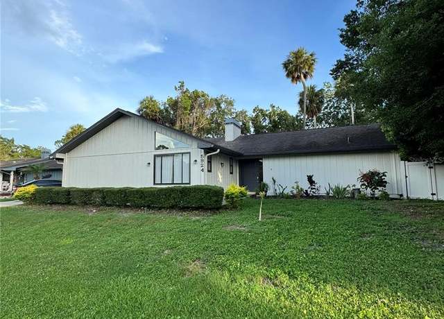 Property at 5924 Lantern Ct, New Port Richey, FL 34652, 3 beds, 2 baths