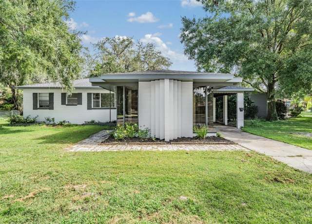 Property at 407 W Oak Dr, Lakeland, FL 33803, 3 beds, 1.5 baths