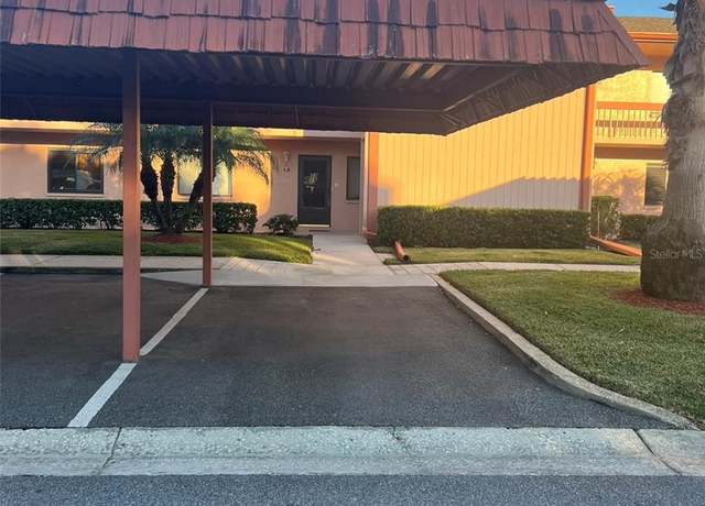 Property at 108 Lakeside Dr, Oldsmar, FL 34677, 2 beds, 2 baths