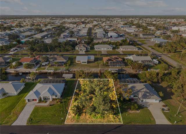 Property at 2571 Oberon Rd, Englewood, FL 34224