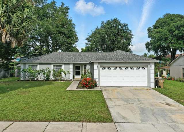 Property at 2212 Clementine Trl, Clermont, FL 34714, 4 beds, 2 baths