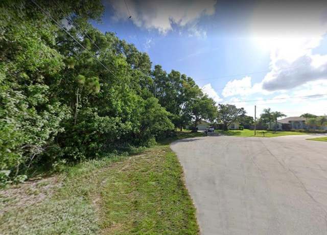 Property at 6725 NW Rasp Ct, Port St Lucie, FL 34983
