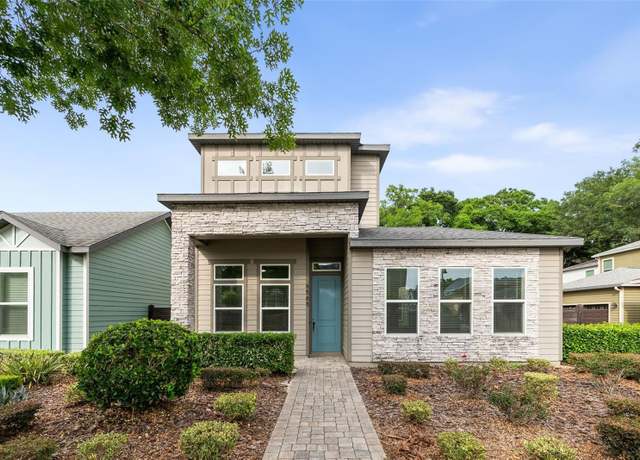 Property at 6565 SW 74th Rd, Gainesville, FL 32608, 6 beds, 4.5 baths