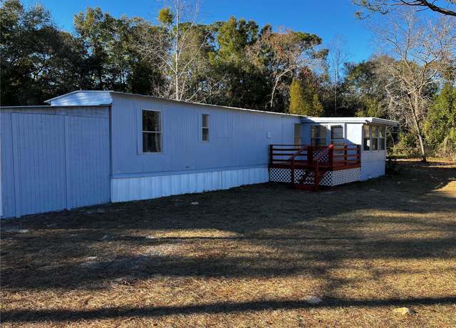 Property at 7190 Radcliffe St, Keystone Heights, FL 32656, 3 beds, 1.5 baths
