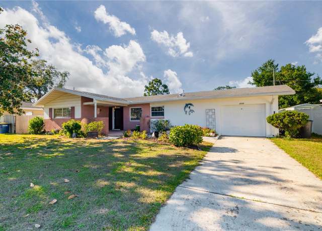 Property at 2030 Magnolia Dr, Clearwater, FL 33764, 2 beds, 2 baths