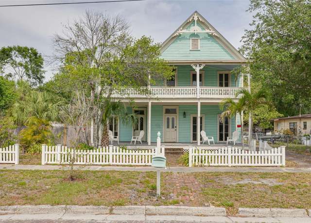 Property at 6904 S Fitzgerald St, Tampa, FL 33616, 2 beds, 2.5 baths