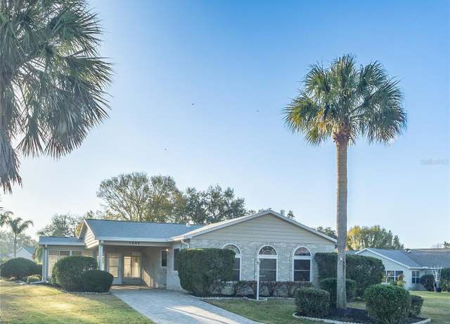 Property at 1204 Maria Ct, Lady Lake, FL 32159, 2 beds, 2 baths