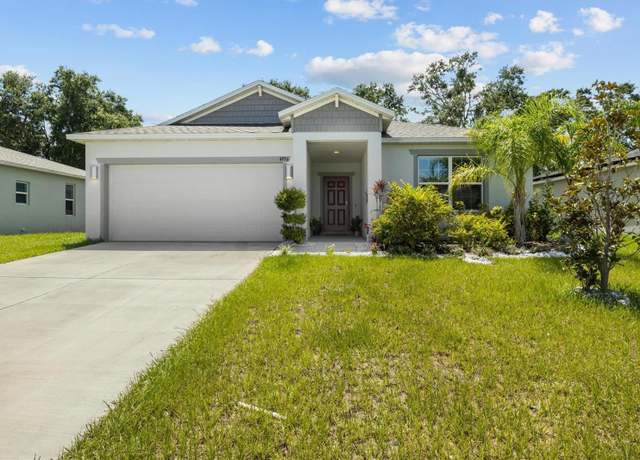 Property at 4956 Jackson St, Winter Haven, FL 33884, 4 beds, 2 baths