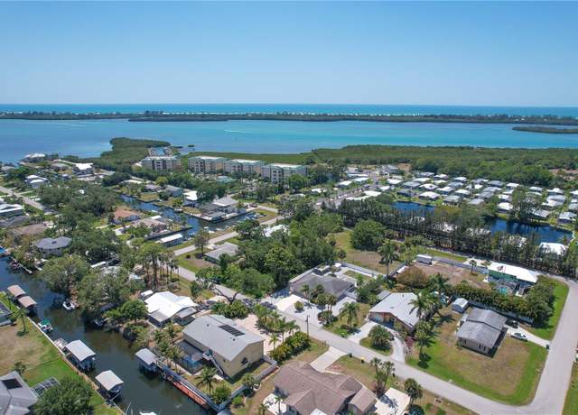 Property at 9161 Pine Cove Dr, Englewood, FL 34224