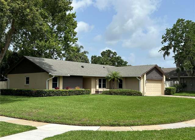 Property at 9375 Woodbreeze Blvd, Windermere, FL 34786, 3 beds, 2 baths