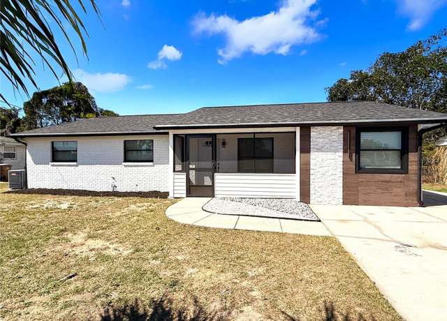 Property at 817 Clay Blvd, Eustis, FL 32726, 4 beds, 3 baths