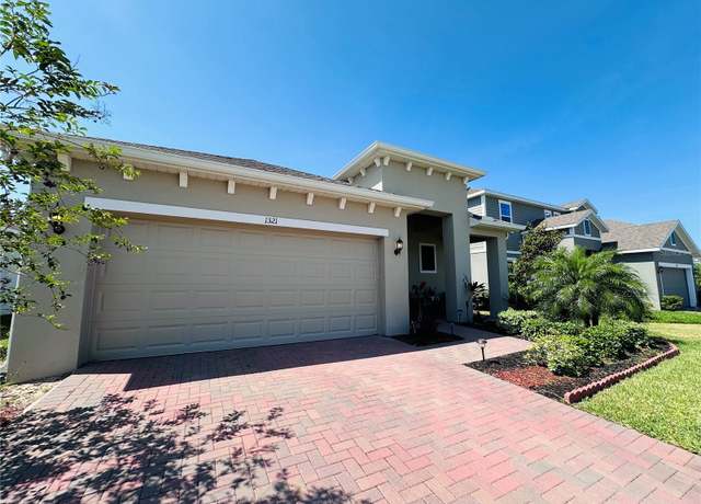 Property at 1321 Yorkdale Rd, Davenport, FL 33837, 4 beds, 3 baths