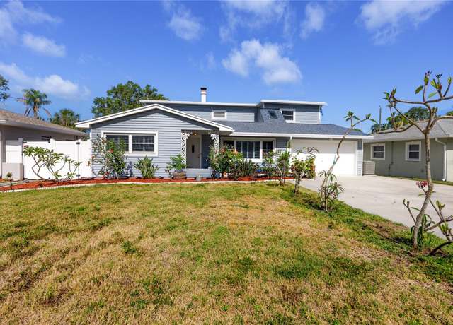 Property at 6536 115th Ln, Seminole, FL 33772, 5 beds, 3 baths