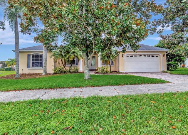 Property at 13036 Baybrook Ln, Clermont, FL 34711, 3 beds, 3 baths