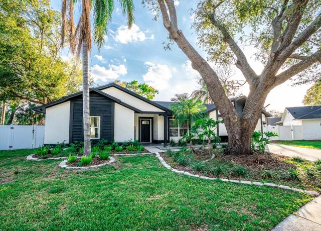 Property at 12335 Yellow Rose Cir, Riverview, FL 33569, 5 beds, 4 baths