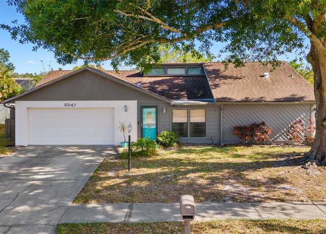 Property at 6547 Samoa Dr, Sarasota, FL 34241, 3 beds, 2 baths
