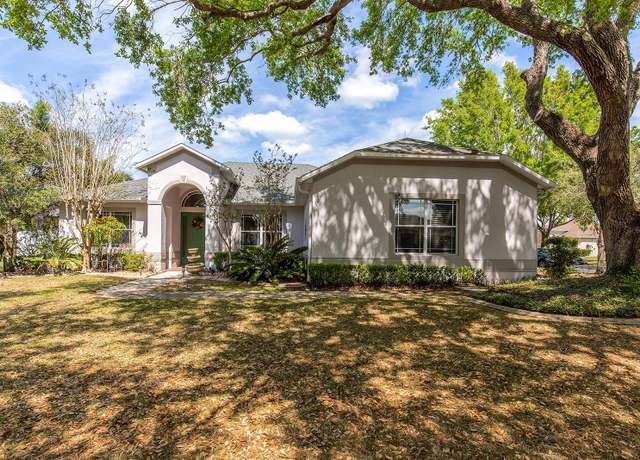 Property at 4911 Lazy Oaks Way, St Cloud, FL 34771, 4 beds, 2 baths