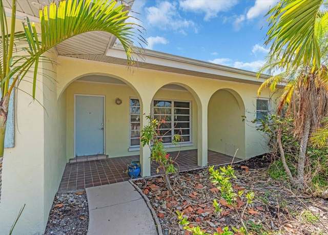 Property at 396 Avenida Madera, Sarasota, FL 34242, 3 beds, 3 baths