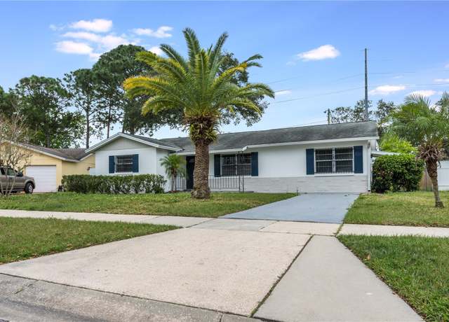 Property at 858 Darwin Dr, Altamonte Springs, FL 32701, 4 beds, 1.5 baths