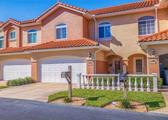 Property at 6251 Vista Verde Dr W, St Petersburg, FL 33707, 3 beds, 2.5 baths