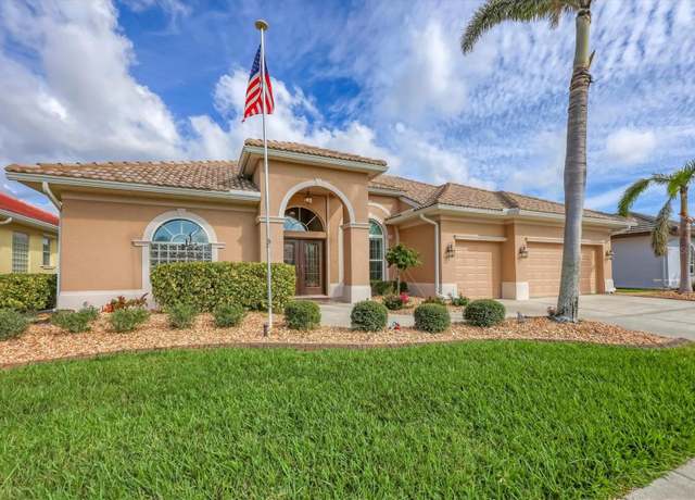 Property at 854 Dahoon Cir, Venice, FL 34293, 3 beds, 2 baths