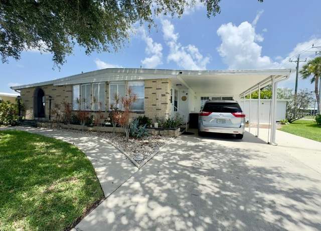 Property at 580 Fairmount Dr, North Port, FL 34287, 2 beds, 3 baths