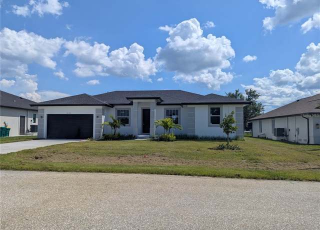 Property at 14149 Whittier Ln, Port Charlotte, FL 33981, 4 beds, 2 baths