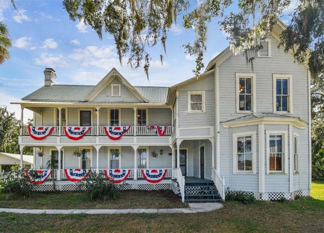 Property at 301 Old Hopewell Rd, Plant City, FL 33567, 4 beds, 3 baths