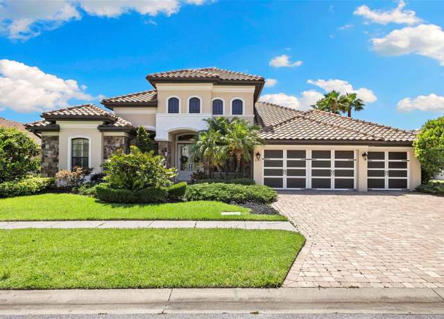 Property at 2152 Majestic Oaks Blvd, Clearwater, FL 33759, 4 beds, 3 baths