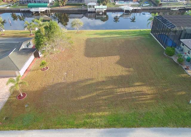 Property at 122 Graham St SW, Port Charlotte, FL 33952