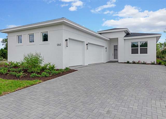 Property at 1262 Venice Ct, Deland, FL 32724, 3 beds, 3 baths