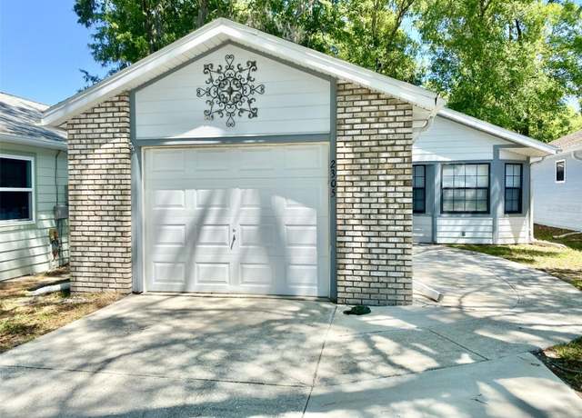 Property at 2305 NE 40th Ave, Ocala, FL 34470, 2 beds, 2 baths