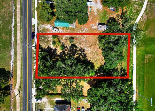 Property at 613 Avenue O NE, Winter Haven, FL 33881