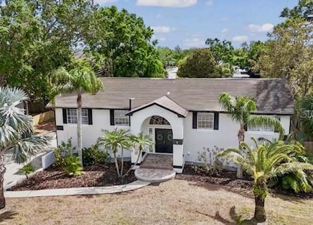 Property at 1037 Jamaica Way, Tarpon Springs, FL 34689, 4 beds, 2 baths