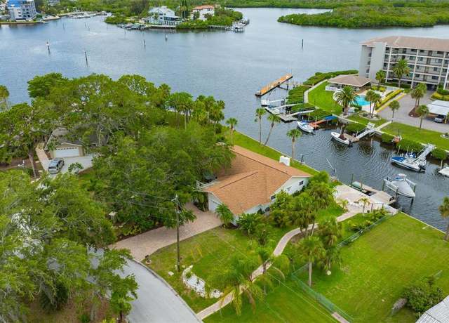 Property at 8143 Channel Dr, Port Richey, FL 34668, 3 beds, 2 baths