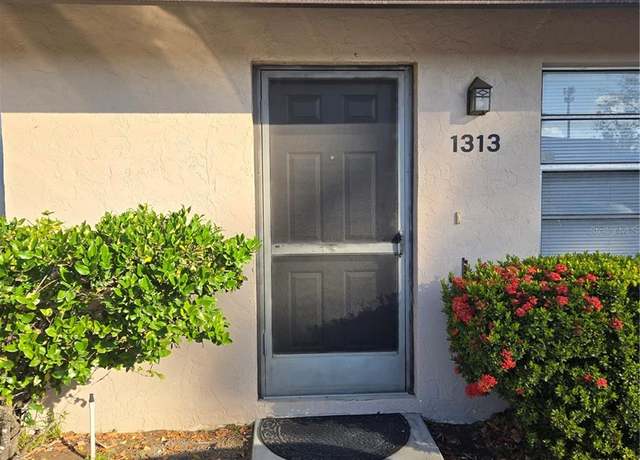 Property at 1313 54th Ave E #1313, Bradenton, FL 34203, 2 beds, 1 bath