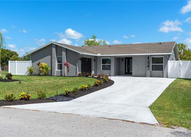 Property at 116 Alcala Dr, Kissimmee, FL 34758, 3 beds, 2 baths