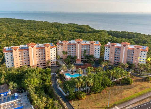 Property at 12077 Gandy Blvd N #344, St Petersburg, FL 33702, 3 beds, 2 baths