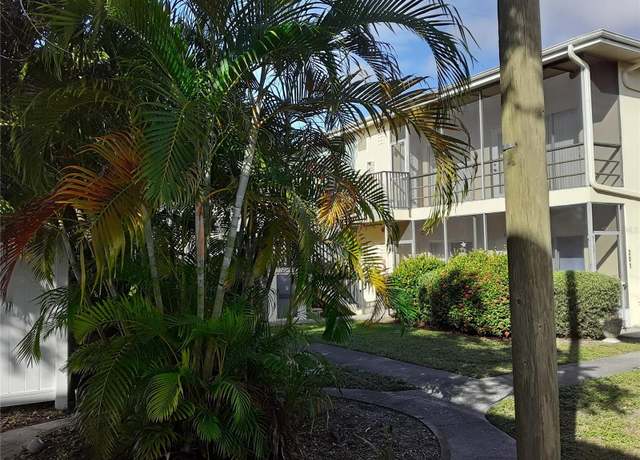 Property at 5380 4th St N #203, St Petersburg, FL 33703, 1 bed, 1 bath