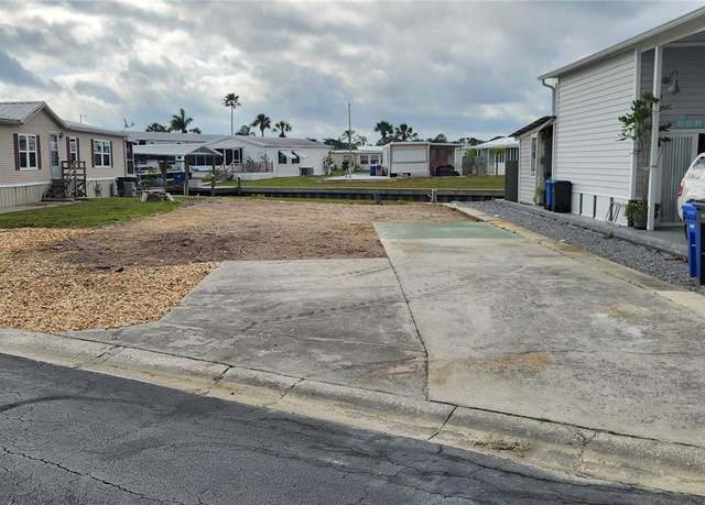Property at 158 S Saint Thomas Cir, Apollo Beach, FL 33572