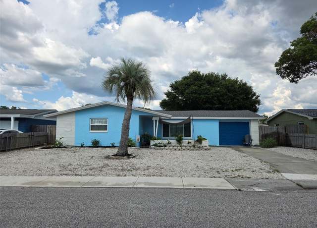 Property at 3252 Columbus Dr, Holiday, FL 34691, 2 beds, 2 baths