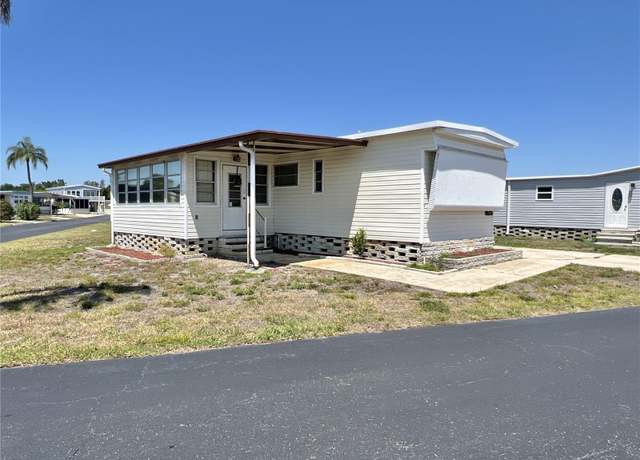 Property at 605 Mount Lancaster Ave NE #634, St Petersburg, FL 33702, 3 beds, 2 baths