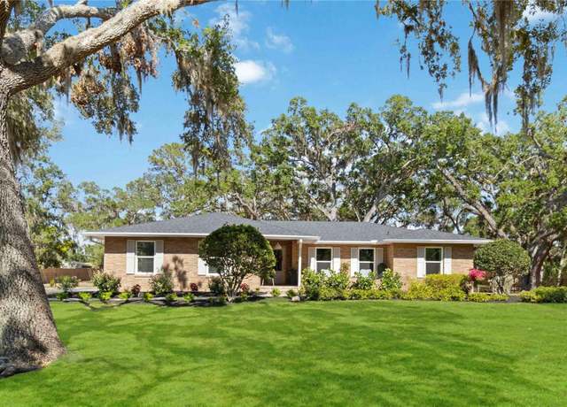Property at 4928 Hidden Oaks Trl, Sarasota, FL 34232, 3 beds, 2 baths