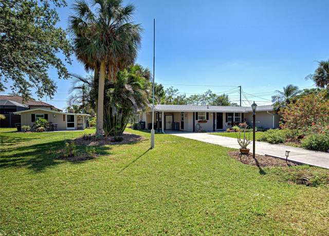 Property at 6181 Jack St, Venice, FL 34293, 3 beds, 2 baths